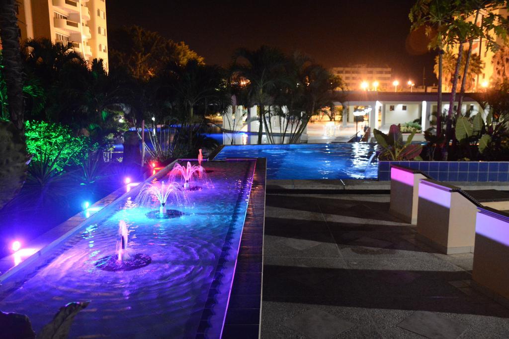 Playa Almendro Resort Tonsupa Kültér fotó