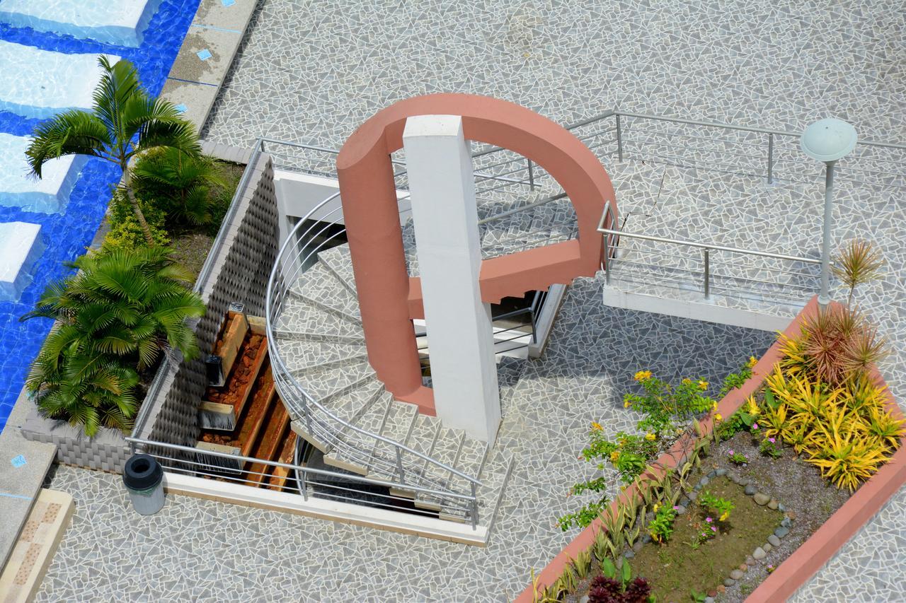 Playa Almendro Resort Tonsupa Kültér fotó